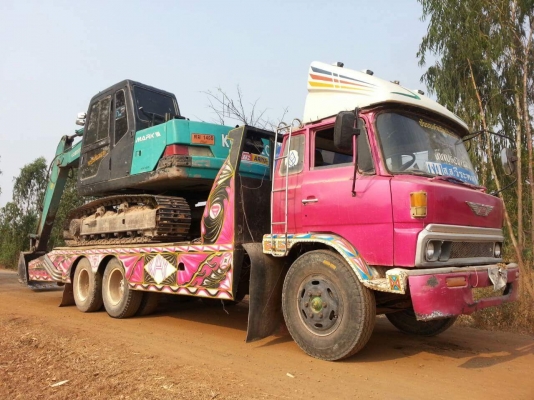 ขายรถขุด แบคโค SK120-3 มาร์คทีเก่านอก ใช้งานน้อย ไฟฟ้าเต็ม รถสวยพร้อมใช้ แอร์เล่มทะเบียน สนใจโทร 090-8588220คุณนะ 093-3258446คุณบิว หรือเข้าดูสินค้าอื่นๆได้ที่ www.truck.in.th/498 หรือเพจFacebook ณรงค์ ซื้อขายรถมือสอง (เว็บไซต์ส่วนตัว) หรือFacebook คุณนะ