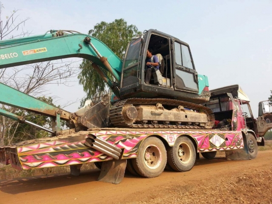 ขายรถขุด แบคโค SK120-3 มาร์คทีเก่านอก ใช้งานน้อย ไฟฟ้าเต็ม รถสวยพร้อมใช้ แอร์เล่มทะเบียน สนใจโทร 090-8588220คุณนะ 093-3258446คุณบิว หรือเข้าดูสินค้าอื่นๆได้ที่ www.truck.in.th/498 หรือเพจFacebook ณรงค์ ซื้อขายรถมือสอง (เว็บไซต์ส่วนตัว) หรือFacebook คุณนะ