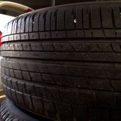 ล้ออะไหล่ JAZZ16 และล้อ Enkei 16 และ VIOS12ก้าน พร้อมยาง และยางเปอร์เซนต์ อีกหลายขนาด ด้านในครับ