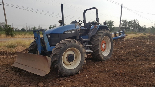 Newholland Ts110 750000 เกียร์ 12&times;12 ใบเนไคเฮงหลี ผานหลัง cmt ครับ