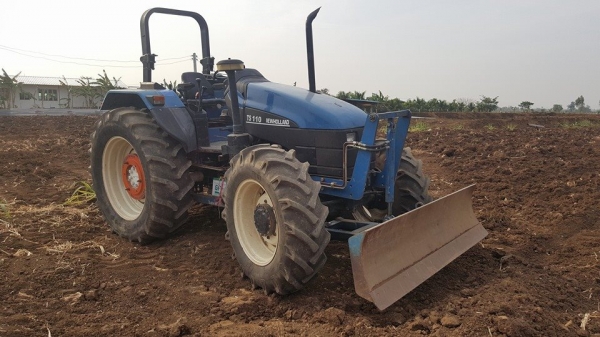Newholland Ts110 750000 เกียร์ 12&times;12 ใบเนไคเฮงหลี ผานหลัง cmt ครับ