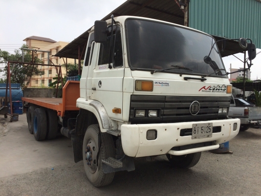 ขายด่วน NISSAN CW41  สองเพลาพื้นเรียบ คัชชีสวย เครื่อง290แรง ภาษีไม่ขาด รถพร้อมใช้งาน