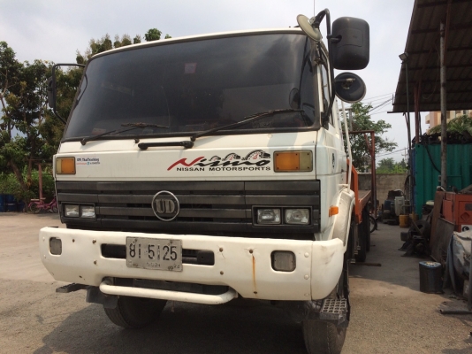 ขายด่วน NISSAN CW41  สองเพลาพื้นเรียบ คัชชีสวย เครื่อง290แรง ภาษีไม่ขาด รถพร้อมใช้งาน