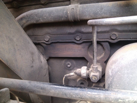 ขายด่วน NISSAN CW41  สองเพลาพื้นเรียบ คัชชีสวย เครื่อง290แรง ภาษีไม่ขาด รถพร้อมใช้งาน