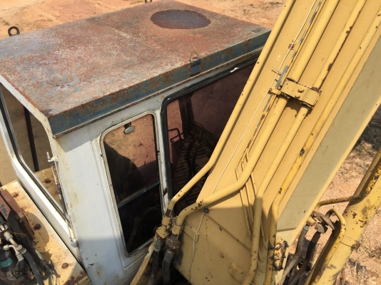 ขายKOMATSU PC200-3 เครื่อง ปั๊มดี ช่วงล่างเต็มพร้อมทำงาน เอกสารinvoice