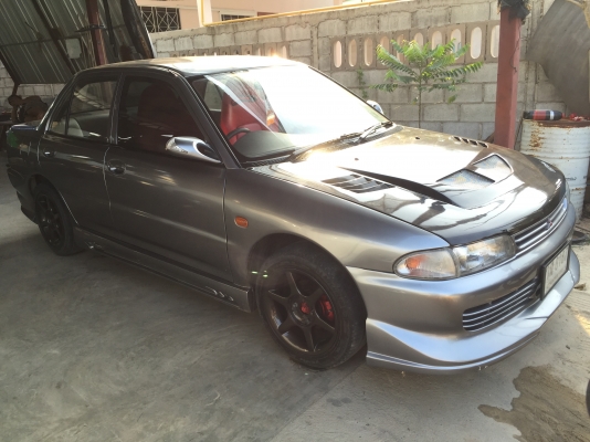 อีคาร์ แต่งสวย