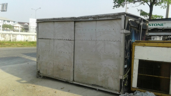 ตู้สำหรับใส่รถบรรทุก 4 ล้อ ของนอก 16000 ตู้สำหรับใส่รถบรรทุก 4 ล้อ ของนอก 16000