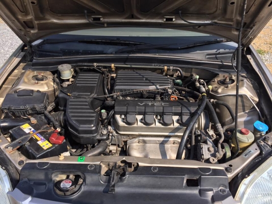 ขาย HONDA CIVIC  เครื่อง 1.7  โฉม Dimention  ปี 2001 - 2544  เกียร์ auto
