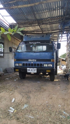 ขายรถ6ล้อ NPR115แรง ยาว4.30เมตร เครื่องดีแคชซีสวย ยางดี สภาพพร้อมใช้งาน เอกสารพร้อมโอน สนใจโทร 090-8588220คุณนะ 093-3258446คุณบิว หรือเข้าดูสินค้าอื่นๆได้ที่ www.truck.in.th/498 หรือเพจFacebook ณรงค์ ซื้อขายรถมือสอง (เว็บไซต์ส่วนตัว) หรือFacebook คุณนะ รถ