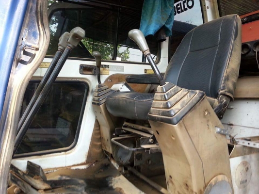 ขายรถขุดแบคโค SK120-3 มาร์คที ไฟฟ้าเต็ม ช่วงล่างดี เอวแน่น ทำงานเร็ว แอร์เย็น เอกสารใบอินวอร์ย สนใจโทร 090-8588220คุณนะ 093-3258446คุณบิว หรือเข้าดูสินค้าอื่นๆได้ที่ www.truck.in.th/498 หรือเพจFacebook ณรงค์  ซื้อขายรถมือสอง (เว็บไซต์ส่วนตัว) หรือFacebook