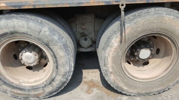 รถฮีโน่ 10 ล้อ FL1J 260 แรงม้า. ปี 53. ( ขาย หัว , คัชซี. ) , ( มีขาย 2 คัน. )      สนใจติดต่อ  081 - 6079515