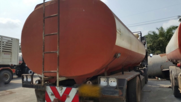 รถฮีโน่ 10 ล้อ FL1J 260 แรงม้า. ปี 53. ( ขาย หัว , คัชซี. ) , ( มีขาย 2 คัน. )      สนใจติดต่อ  081 - 6079515