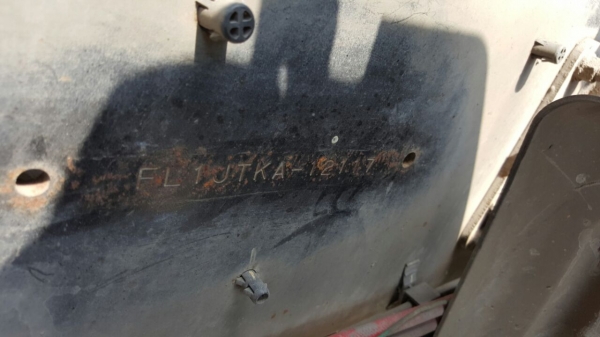 รถฮีโน่ 10 ล้อ FL1J 260 แรงม้า. ปี 53. ( ขาย หัว , คัชซี. ) , ( มีขาย 2 คัน. )      สนใจติดต่อ  081 - 6079515