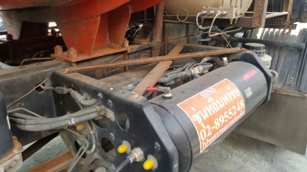 รถฮีโน่ 10 ล้อ FL1J 260 แรงม้า. ปี 53. ( ขาย หัว , คัชซี. ) , ( มีขาย 2 คัน. )      สนใจติดต่อ  081 - 6079515