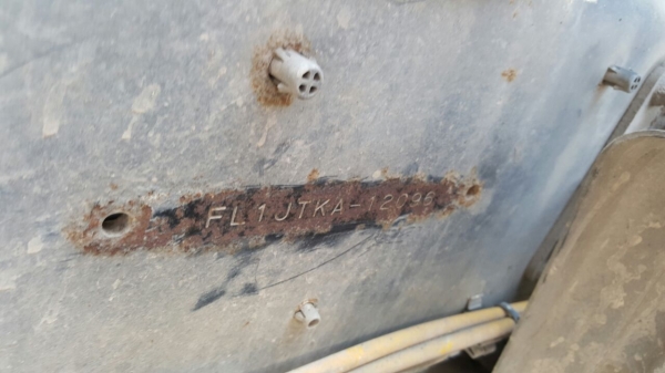 รถฮีโน่ 10 ล้อ FL1J 260 แรงม้า. ปี 53. ( ขาย หัว , คัชซี. ) , ( มีขาย 2 คัน. )      สนใจติดต่อ  081 - 6079515