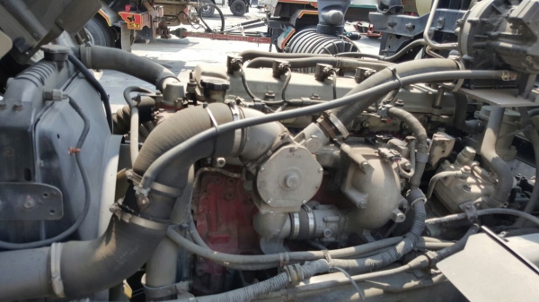 รถฮีโน่ 10 ล้อ FL1J 260 แรงม้า. ปี 53. ( ขาย หัว , คัชซี. ) , ( มีขาย 2 คัน. )      สนใจติดต่อ  081 - 6079515