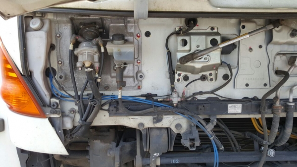 รถฮีโน่ 10 ล้อ FL1J 260 แรงม้า. ปี 53. ( ขาย หัว , คัชซี. ) , ( มีขาย 2 คัน. )      สนใจติดต่อ  081 - 6079515