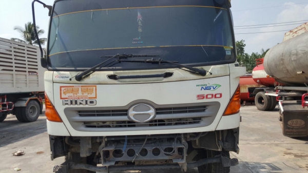 รถฮีโน่ 10 ล้อ FL1J 260 แรงม้า. ปี 53. ( ขาย หัว , คัชซี. ) , ( มีขาย 2 คัน. )      สนใจติดต่อ  081 - 6079515