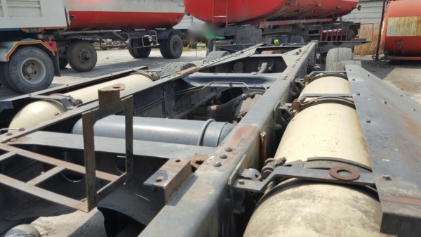 รถฮีโน่ 10 ล้อ FL1J 260 แรงม้า. ปี 53. ( ขาย หัว , คัชซี. ) , ( มีขาย 2 คัน. )      สนใจติดต่อ  081 - 6079515