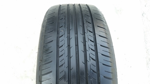 ขายยาง185/55/15 ปี 2713 THUNDERER 4 เส้น