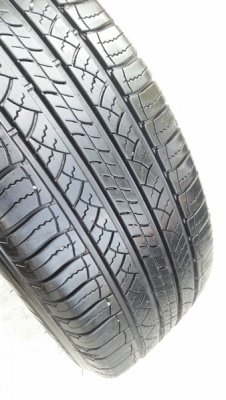 ขายยาง225/65/17 ปี 0815 MICHERLIN LATITUDE 4 เส้น