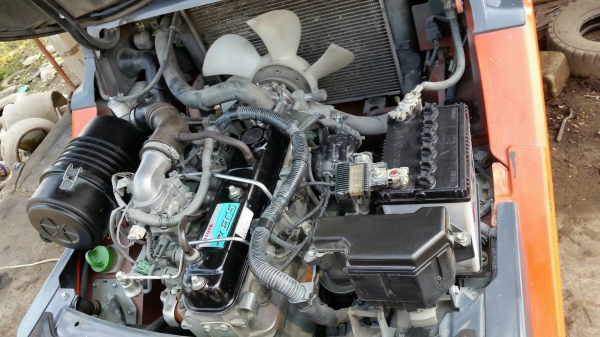 ขายด่วนรถยก TOYOTA 8FG20ตันใหม่ล่าสูดยก2.0ตันเสาสูง3เมตรยางตัน4เส้นรถนอกเพิ่งเข้ามายังไม่เคยใช้งานในเมืองไทยเลยรุ่นใหม่ขายถูกๆๆ