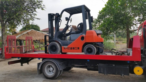 ขายด่วนรถยก TOYOTA 8FG20ตันใหม่ล่าสูดยก2.0ตันเสาสูง3เมตรยางตัน4เส้นรถนอกเพิ่งเข้ามายังไม่เคยใช้งานในเมืองไทยเลยรุ่นใหม่ขายถูกๆๆ