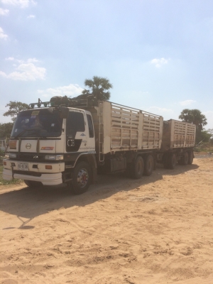 รถพ่วง ฮีโน่ สมอทอง