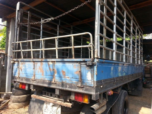 ขายรถ6ล้อ NPR115แรง สั่งลุยแท้ เครื่องดี แคชซีสวย เฟืองท้ายใหญ่ รถสวยพร้อมใช้งาน เอกสารพร้อมโอน สนใจโทร 090-8588220คุณนะ 093-3258446คุณบิว หรือเข้าดูสินค้าอื่นๆได้ที่ www.truck.in.th/498 หรือเพจFacebook ณรงค์ ซื้อขายรถมือสอง (เว็บไซต์ส่วนตัว) หรือFacebook