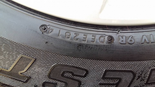 ขายล้อแม็ก pajero 17" ยางปี14 สนใจติดต่อ ตาเล็ก ล้อและยางครับ 081-3747940 ขายล้อแม็ก pajero 17" ยางปี14 สนใจติดต่อ ตาเล็ก ล้อและยางครับ 081-3747940