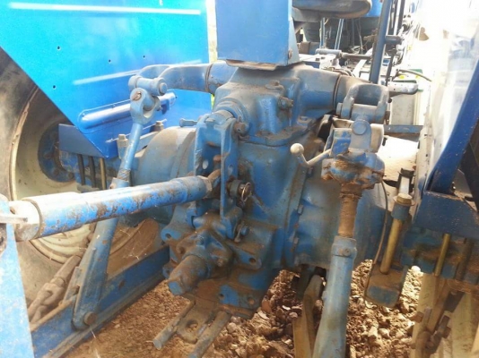 ขายรถไถ FORD 6600 เครื่องT5 อุปกรณ์ดันหน้า ผานหลัง รถสวยสภาพดี เอกสารพร้อมโอน สนใจโทร 090-8588220คุณนะ 093-3258446คุณบิว หรือเข้าดูสินค้าอื่นๆได้ที่ www.truck.in.th/498 หรือเพจFacebook ณรงค์ ซื้อขายรถมือสอง (เว็บไซต์ส่วนตัว) หรือFacebook คุณนะ รถบรรทุก