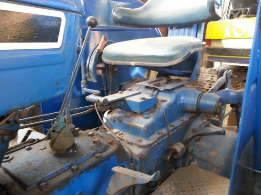 ขายรถไถ FORD 6600 เครื่องT5 อุปกรณ์ดันหน้า ผานหลัง รถสวยสภาพดี เอกสารพร้อมโอน สนใจโทร 090-8588220คุณนะ 093-3258446คุณบิว หรือเข้าดูสินค้าอื่นๆได้ที่ www.truck.in.th/498 หรือเพจFacebook ณรงค์ ซื้อขายรถมือสอง (เว็บไซต์ส่วนตัว) หรือFacebook คุณนะ รถบรรทุก