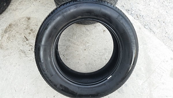 ขายยาง215/60/16 ปี 1314 MICHERLIN 3ST 4 เส้น ขายยาง215/60/16 ปี 1314 MICHERLIN 3ST 4 เส้น