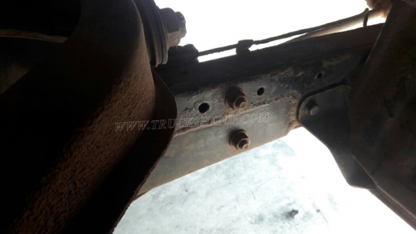 รถ 4 ล้อ ใหญ่ ยี่ห้อ TOYOTA HIACE