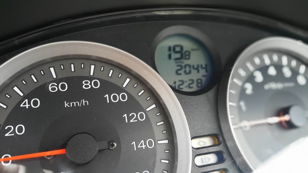 Forza300 2013 พร้อมใช้ 2000 กิโลแท้ ถ่ายของเหลวแล้ว ไม่แพง ต่อรองได้ครับ