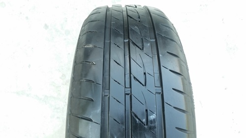 ขายยาง215/60/16 ปี 13 BRIDGESTONE EP200 4 เส้น
