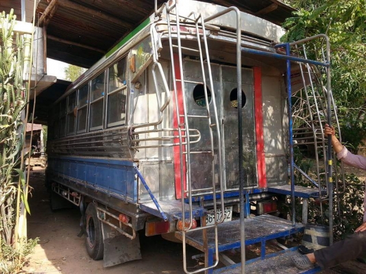 ขายรถ6ล้อโดยสาร NPR115แรง เกียร์สั้น ยาว5เมตร หลังคากระจกสวย สภาพพร้อมใช้งาน เอกสารพร้อมโอน สนใจโทร 090-8588220คุณนะ 093-3258446คุณบิว หรือเข้าดูสินค้าอื่นๆได้ที่ www.truck.in.th/498 หรือเพจFacebook ณรงค์ ซื้อขายรถมือสอง (เว็บไซต์ส่วนตัว) หรือFacebook คุณ