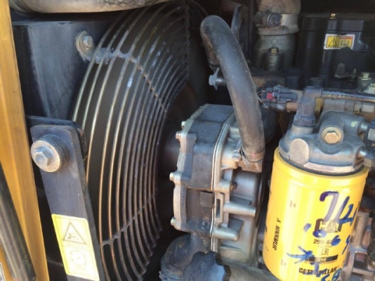 ขายรถตักล้อยาง CAT 910H ปี 2011 รถนอกนำเข้า สภาพสวยพร้อมใช้งาน มีVDOการทำงานครับ