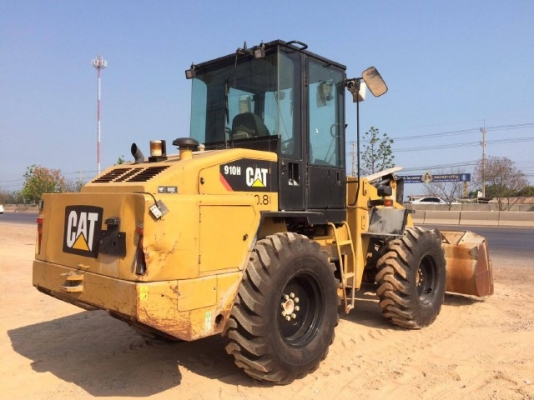 ขายรถตักล้อยาง CAT 910H ปี 2011 รถนอกนำเข้า สภาพสวยพร้อมใช้งาน มีVDOการทำงานครับ
