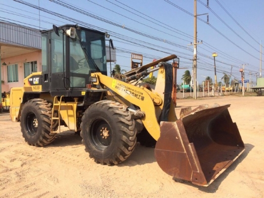 ขายรถตักล้อยาง CAT 910H ปี 2011 รถนอกนำเข้า สภาพสวยพร้อมใช้งาน มีVDOการทำงานครับ