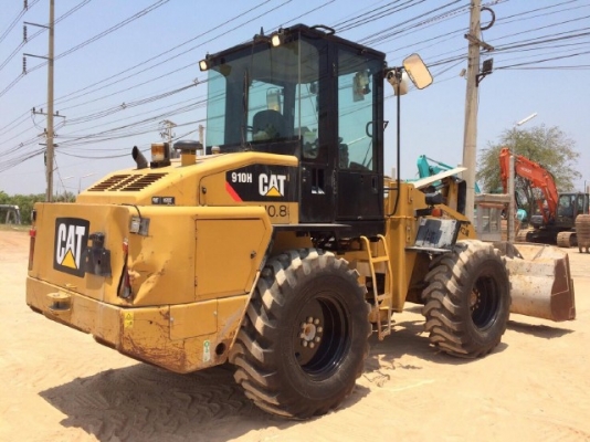 ขายรถตักล้อยาง CAT 910H ปี 2011 รถนอกนำเข้า สภาพสวยพร้อมใช้งาน มีVDOการทำงานครับ