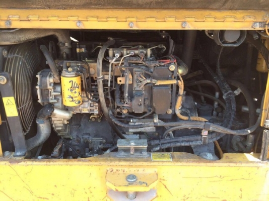 ขายรถตักล้อยาง CAT 910H ปี 2011 รถนอกนำเข้า สภาพสวยพร้อมใช้งาน มีVDOการทำงานครับ