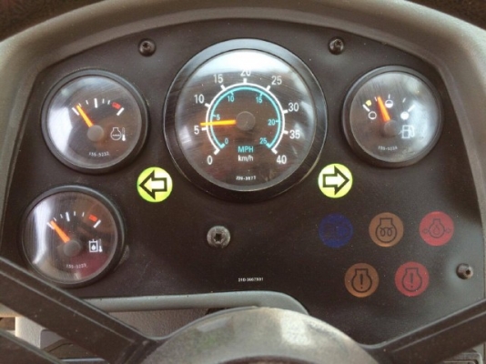 ขายรถตักล้อยาง CAT 910H ปี 2011 รถนอกนำเข้า สภาพสวยพร้อมใช้งาน มีVDOการทำงานครับ