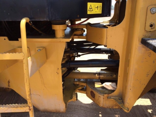 ขายรถตักล้อยาง CAT 910H ปี 2011 รถนอกนำเข้า สภาพสวยพร้อมใช้งาน มีVDOการทำงานครับ