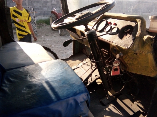 ขายรถอีซูซุบรรทุก4ล้อใหญ่ ราคาถูกขับกลับได้เลย ทะเบียนไม่ขาด