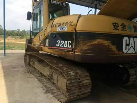 ขาย CAT 320 C ญี่ปุ่น สภาพสวยพร้อมใช้ ราคาต่อรองได้ ติดต่อได้ที่คุณ อ๊อฟ พิจิตร 086-737-9991