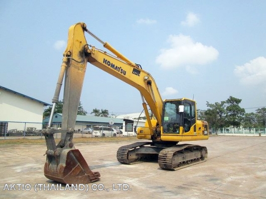 ขายรถขุด KOMATSU PC200-8