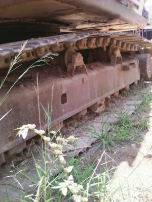 ขาย KOBELCO SK200-3 สภาพสวยพร้อมใช้ ราคาต่อรองได้ ติดต่อได้ที่คุณ อ๊อฟ พิจิตร 086-737-9991