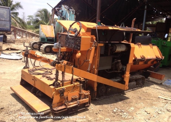 FROM JAPAN รถปูยาง ASPHALT FINISHER HANTA-F25C แทรคเหล็กก็อปยาง/ปูยางได้กว้างถึง 2.50 เมตร ราคาเพียง 195,000 บาท สนใจติดต่อ 0819337688
