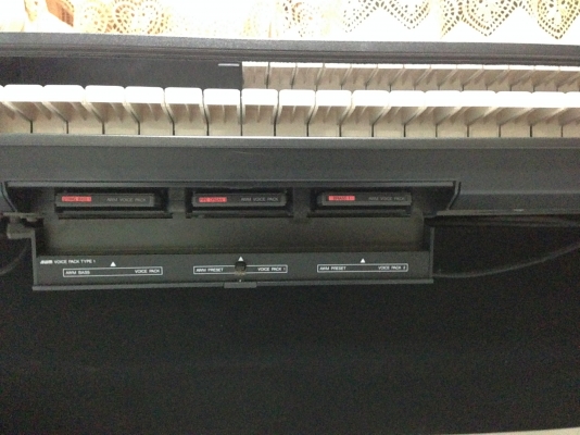 YAMAHA ELECTONE HS-8 YAMAHA ELECTONE HS-8